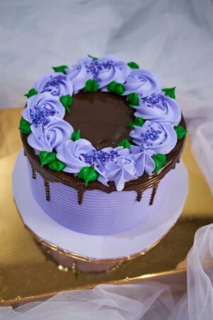 6" Single flavour RTG whipped cream cake