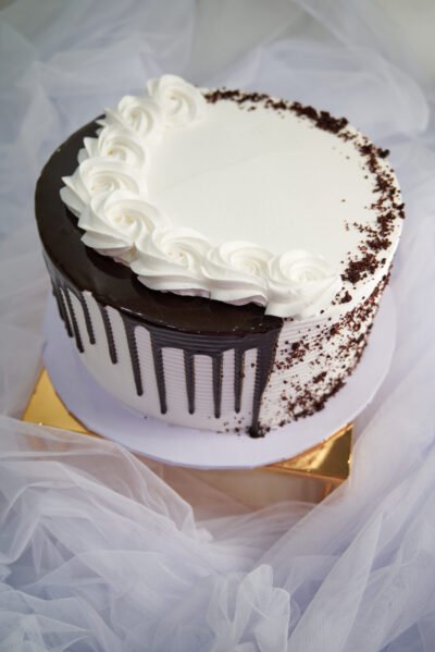 10" 3 Flavours RTG Whipped Cream Cake