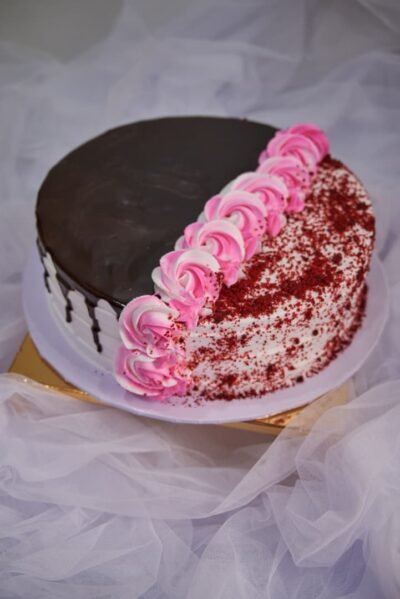 10" Single flavour RTG Whipped Cream Cake